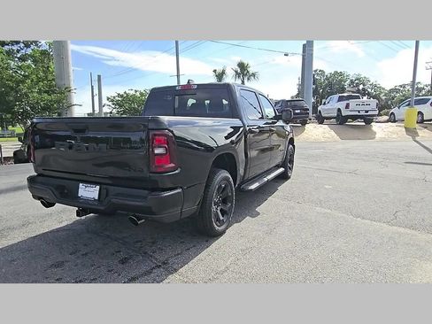 New 2026 RAM 1500 Express AWD/4WD image 30