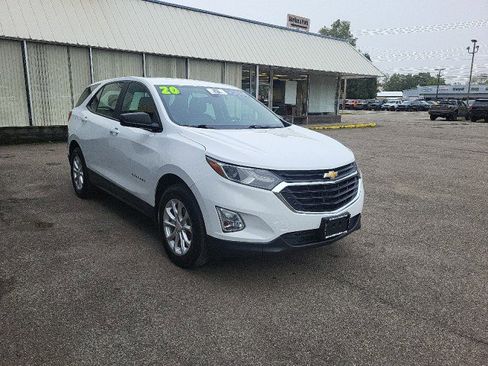 Used 2020 Chevrolet Equinox LS image 5
