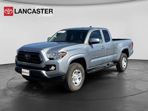 Used 2021 Toyota Tacoma SR5 RWD image 3