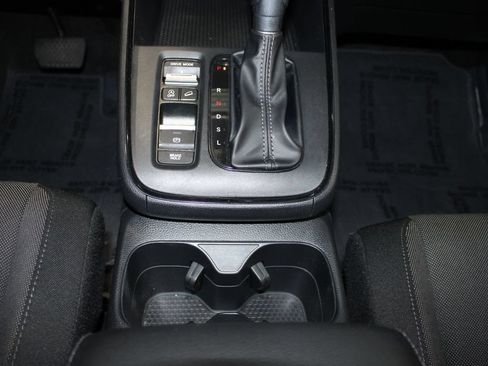 Used 2024 Honda CR-V EX image 16