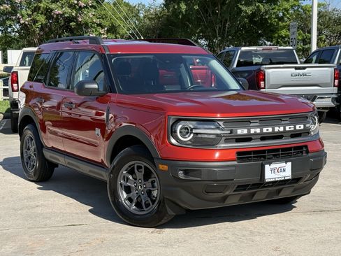 Used 2024 Ford Bronco Sport Big Bend w/ Convenience Package AWD/4WD image 2