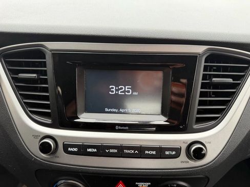 Used 2020 Hyundai Accent SE image 18