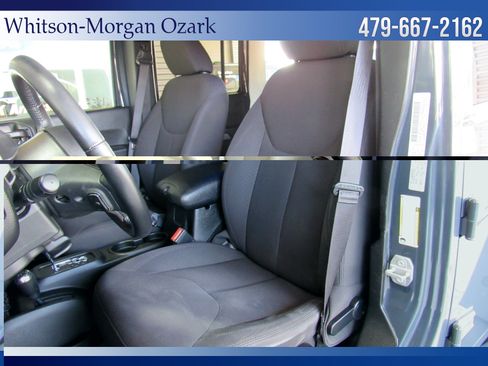 Used 2017 Jeep Wrangler Unlimited Sport w/ Quick Order Package 24S AWD/4WD image 23