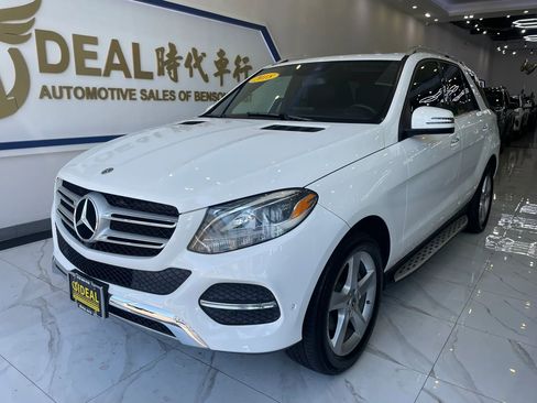 Used 2018 Mercedes-Benz GLE 350 4MATIC image 2