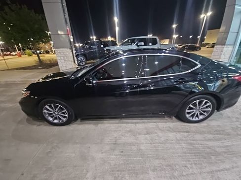 Used 2020 Acura TLX image 3