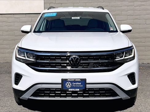 Certified 2023 Volkswagen Atlas SE image 2