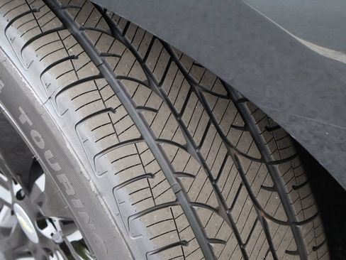 Certified 2019 Chevrolet Equinox LT FWD image 14
