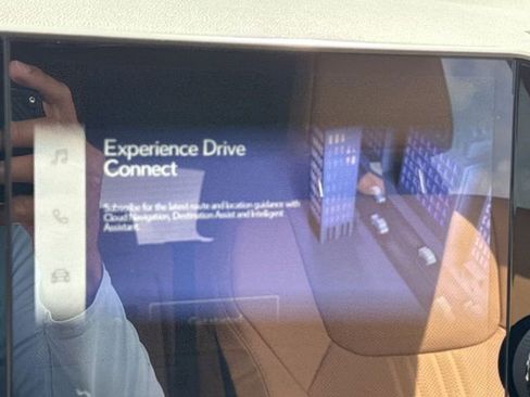 Used 2025 Lexus NX 250 FWD w/ Accessory Package (K3) image 18