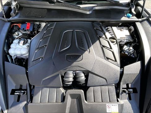 Used 2024 Porsche Cayenne S AWD/4WD image 9