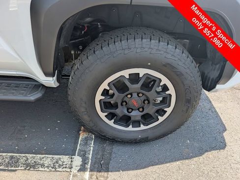 Used 2026 Toyota 4Runner TRD Off-Road Premium AWD/4WD image 23