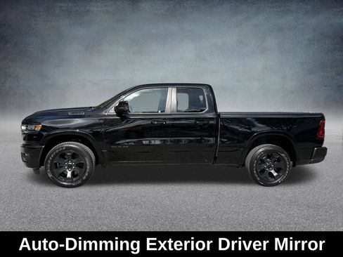 Certified 2025 RAM 1500 Big Horn AWD/4WD image 9