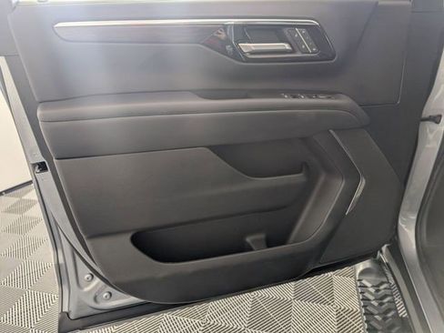 Certified 2025 Chevrolet Tahoe Z71 image 6