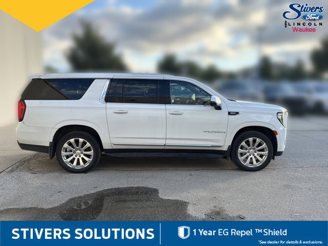 Used 2021 GMC Yukon XL SLT w/ SLT Premium Package AWD/4WD image 5
