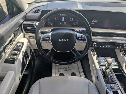 Used 2023 Kia Telluride S w/ S Sunroof Package FWD image 15