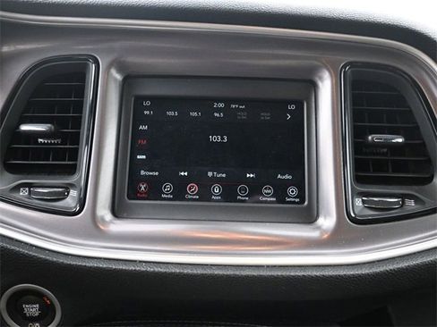 Used 2022 Dodge Challenger SXT image 19