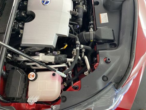 Used 2020 Toyota Prius Prime Limited FWD image 32