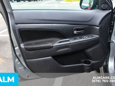 Used 2024 Mitsubishi Outlander Sport ES AWD/4WD image 34