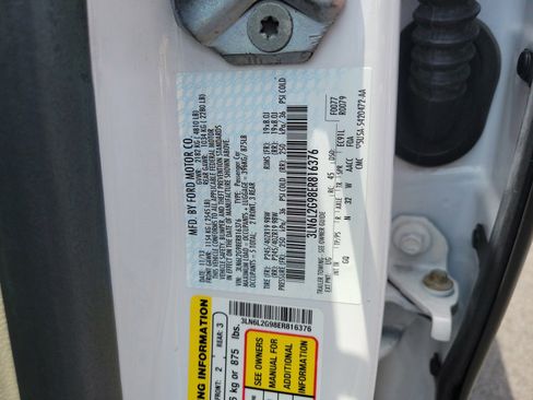 Used 2014 Lincoln MKZ w/ Equipment Group 102A Reserve FWD image 33