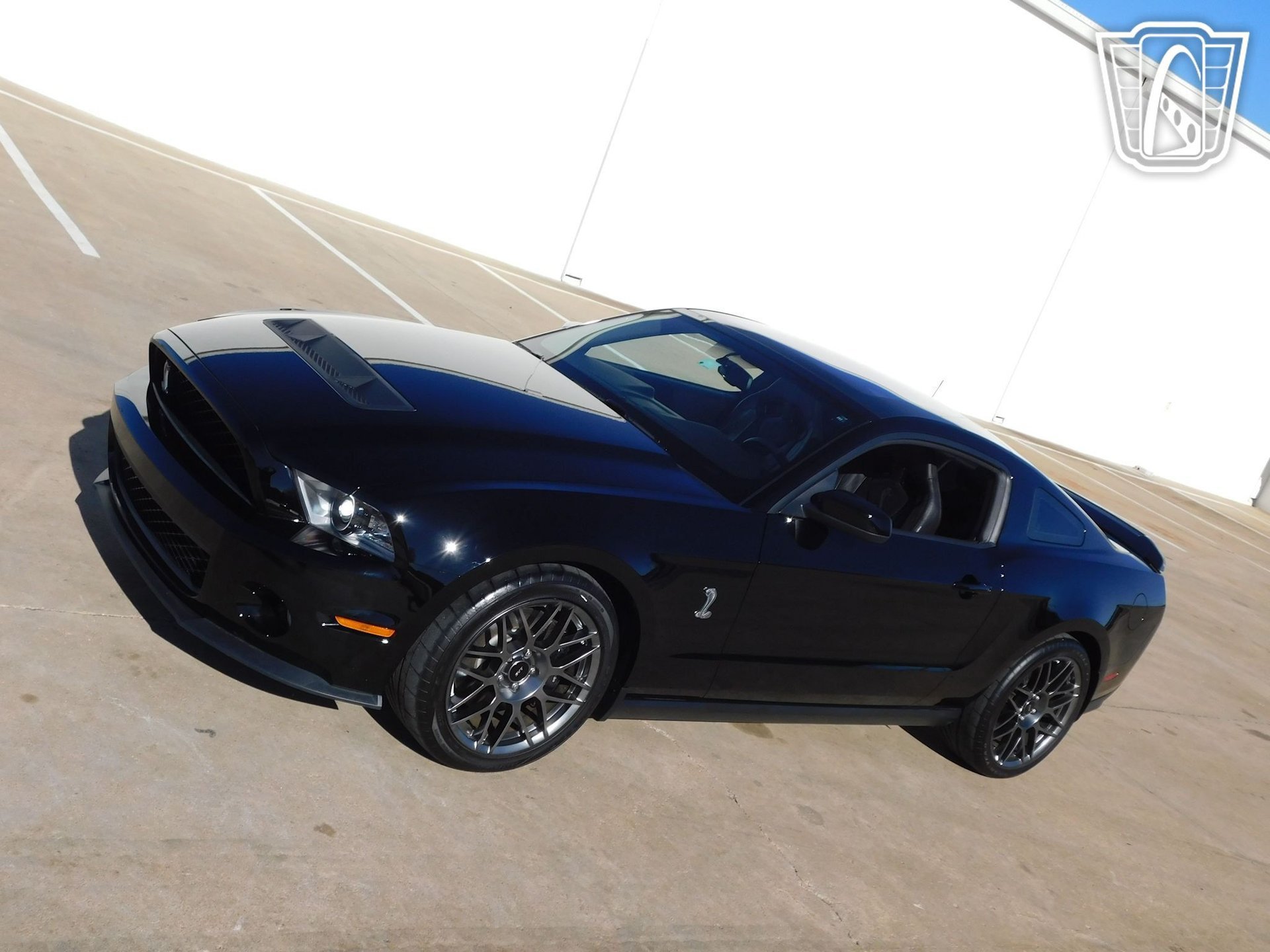 Used 2012 Ford Mustang Shelby GT500 w/ SVT Performance Pkg RWD image 9