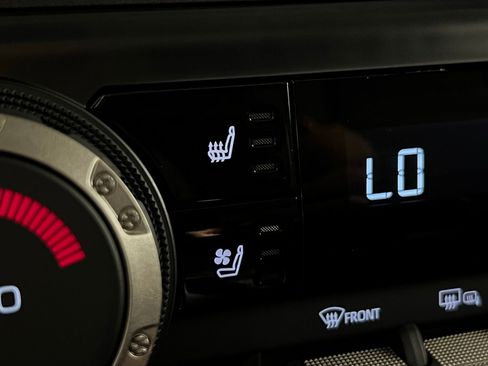 Used 2025 Toyota 4Runner TRD Off-Road Premium AWD/4WD image 20