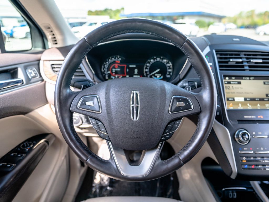 Used 2019 Lincoln MKC Reserve w/ MKC Climate Package AWD/4WD image 17