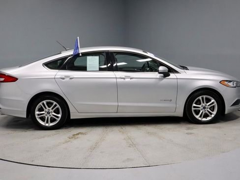 Certified 2018 Ford Fusion S image 11