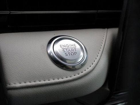 New 2026 Lincoln Nautilus Reserve w/ Jet Appearance Package image 35