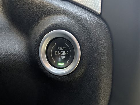 Used 2021 GMC Sierra 1500 SLT w/ SLT Premium Plus Package AWD/4WD image 31