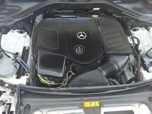 Used 2025 Mercedes-Benz GLC 300 image 19