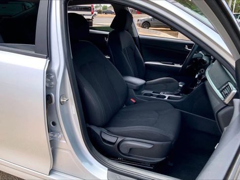 Used 2020 Kia Optima LX FWD image 9
