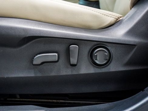 Used 2021 Subaru Legacy Limited w/ Popular Package #2 image 8