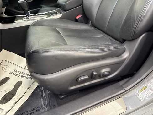 Used 2014 Nissan Altima 2.5 SL w/ Moonroof Package image 12