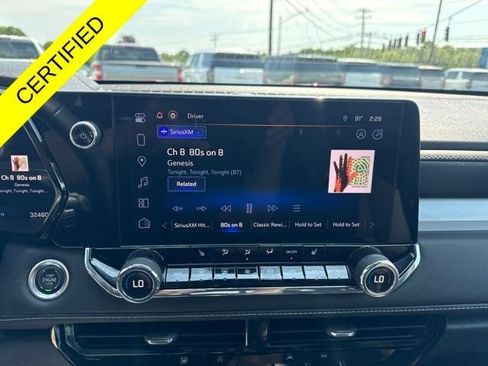 Used 2024 Chevrolet Colorado LT w/ LT Convenience Package II AWD/4WD image 12