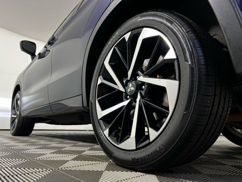 Used 2022 Mitsubishi Outlander SEL image 28