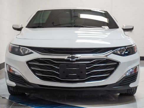 Used 2024 Chevrolet Malibu LS FWD image 33