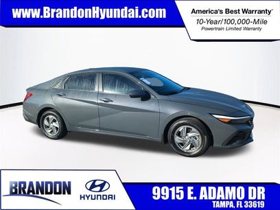 New 2026 Hyundai Elantra SE