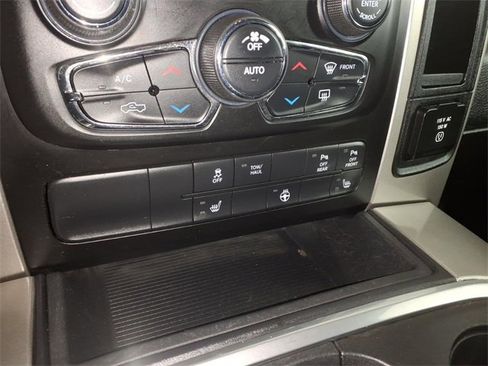 Used 2018 RAM 1500 Big Horn image 23