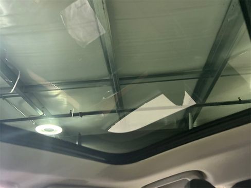 Certified 2023 Volvo XC90 T8 Plus image 25