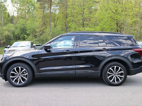 Used 2023 Ford Explorer ST AWD/4WD image 7