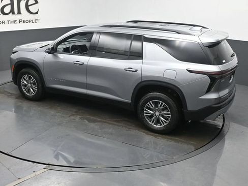 New 2026 Chevrolet Traverse LT w/ Driver Confidence Package FWD image 21