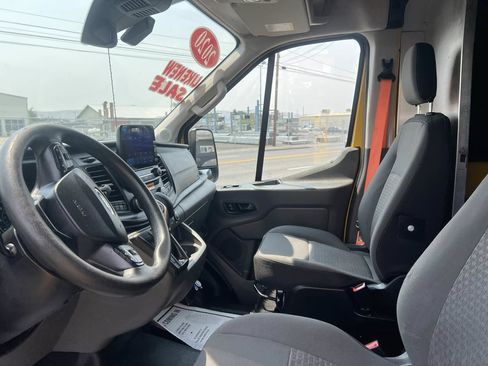 Used 2020 Ford Transit 250 148 High Roof Extended w/ Load Area Protection Package RWD image 10