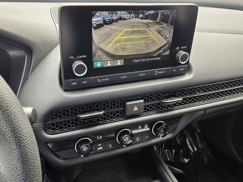 Used 2023 Honda HR-V LX image 21
