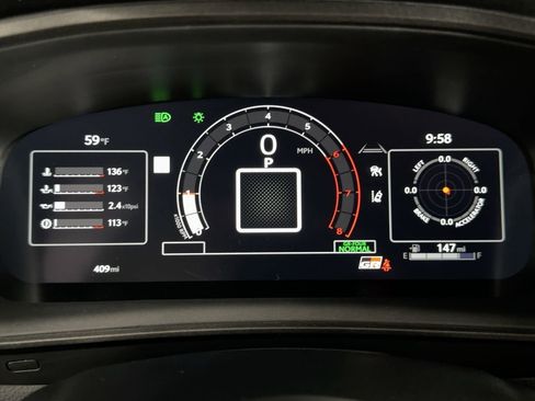 Used 2025 Toyota Corolla Premium image 17