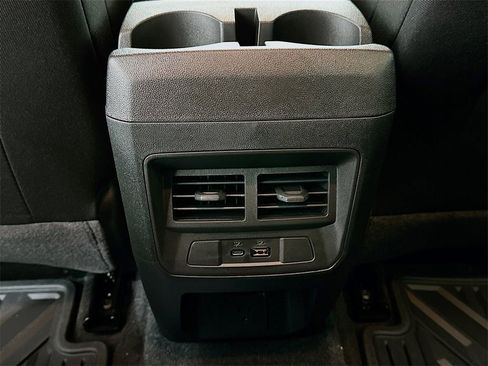 New 2026 GMC Canyon Elevation w/ Convenience Package image 26