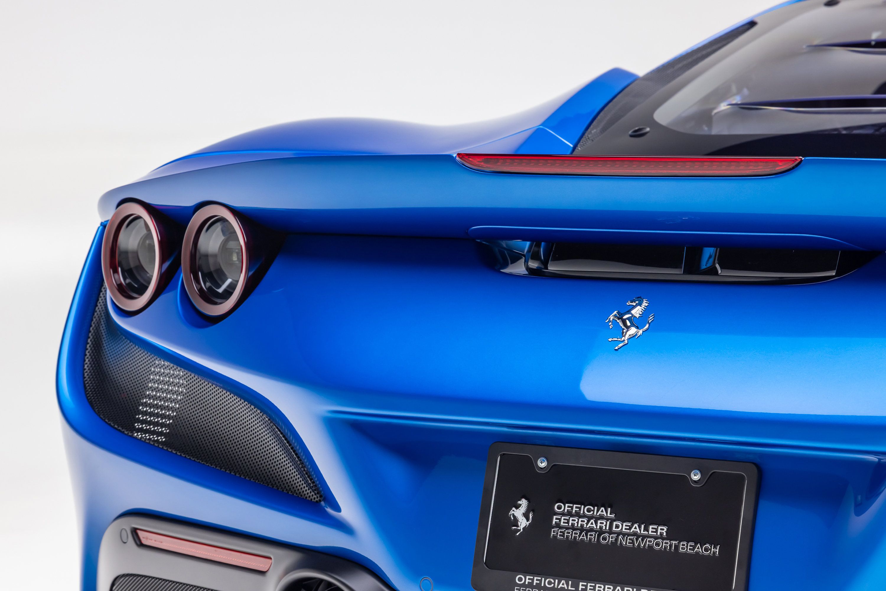 Certified 2021 Ferrari F8 Tributo RWD image 16
