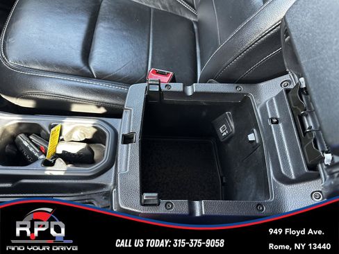 Used 2020 Jeep Gladiator Overland AWD/4WD image 23