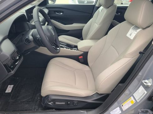 New 2025 Honda Accord EX-L image 12