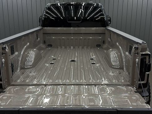 Used 2026 Ford F450 Platinum w/ Platinum Plus Package AWD/4WD image 17