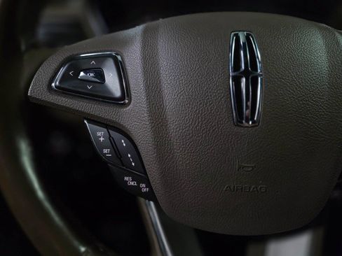 Used 2017 Lincoln MKC Reserve image 20