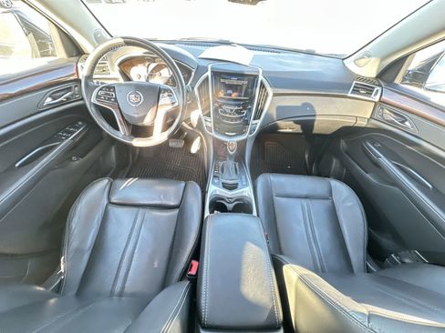 Used 2014 Cadillac SRX Luxury w/ Driver Awareness Package image 20